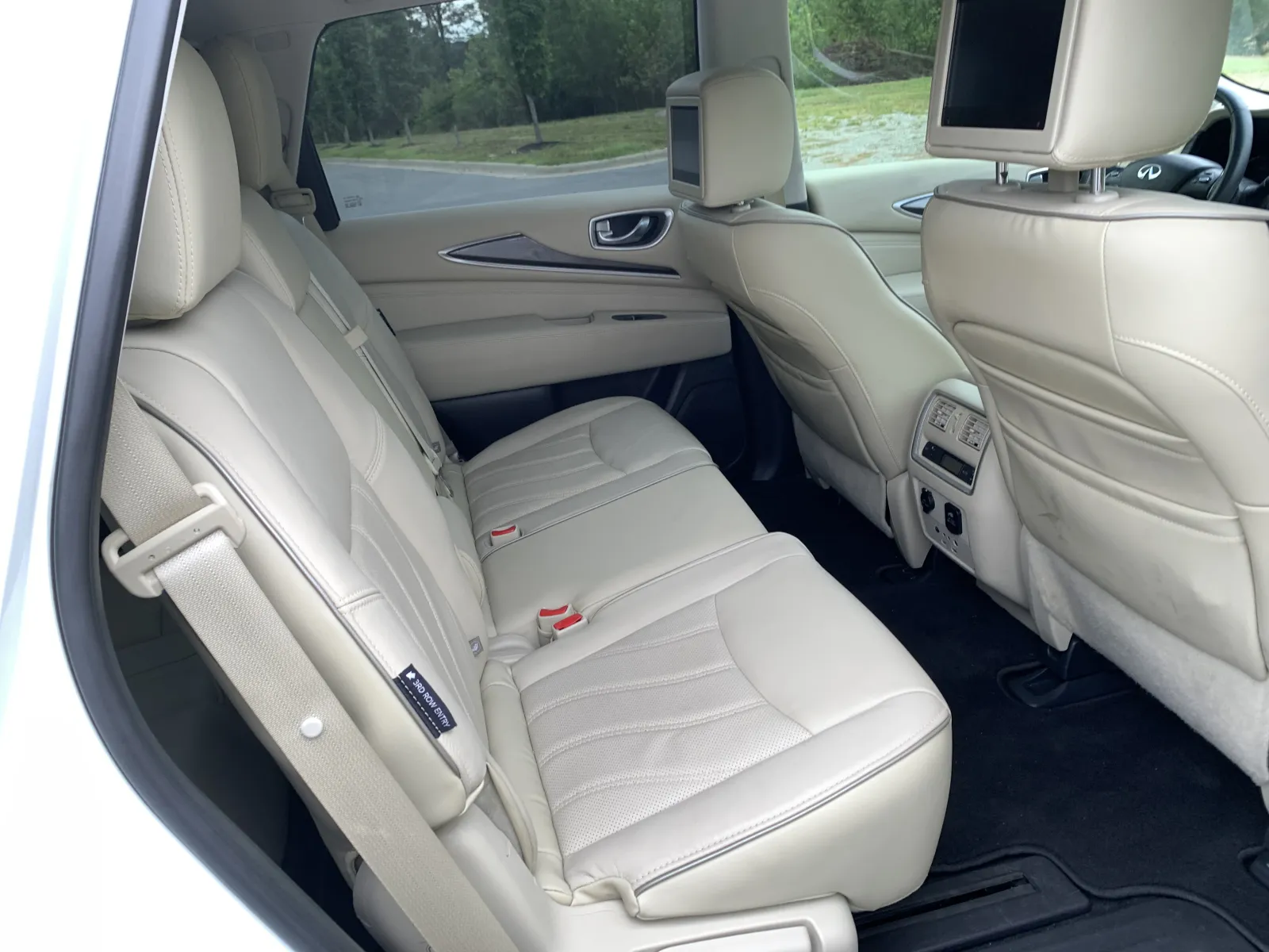 Infiniti QX60 photo 26