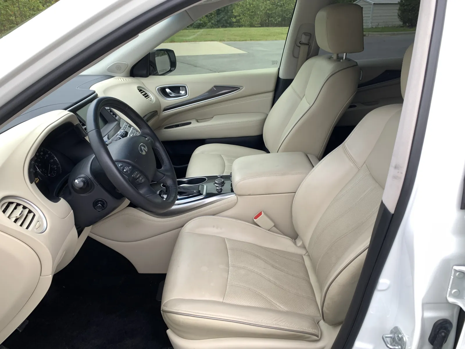 Infiniti QX60 photo 18
