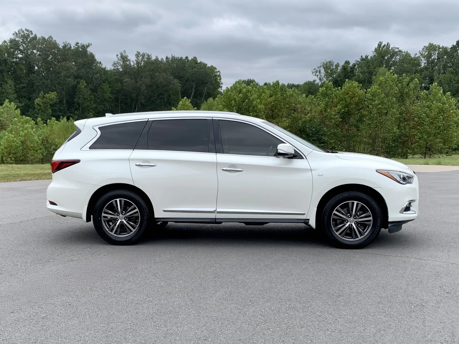 Infiniti QX60 photo 8