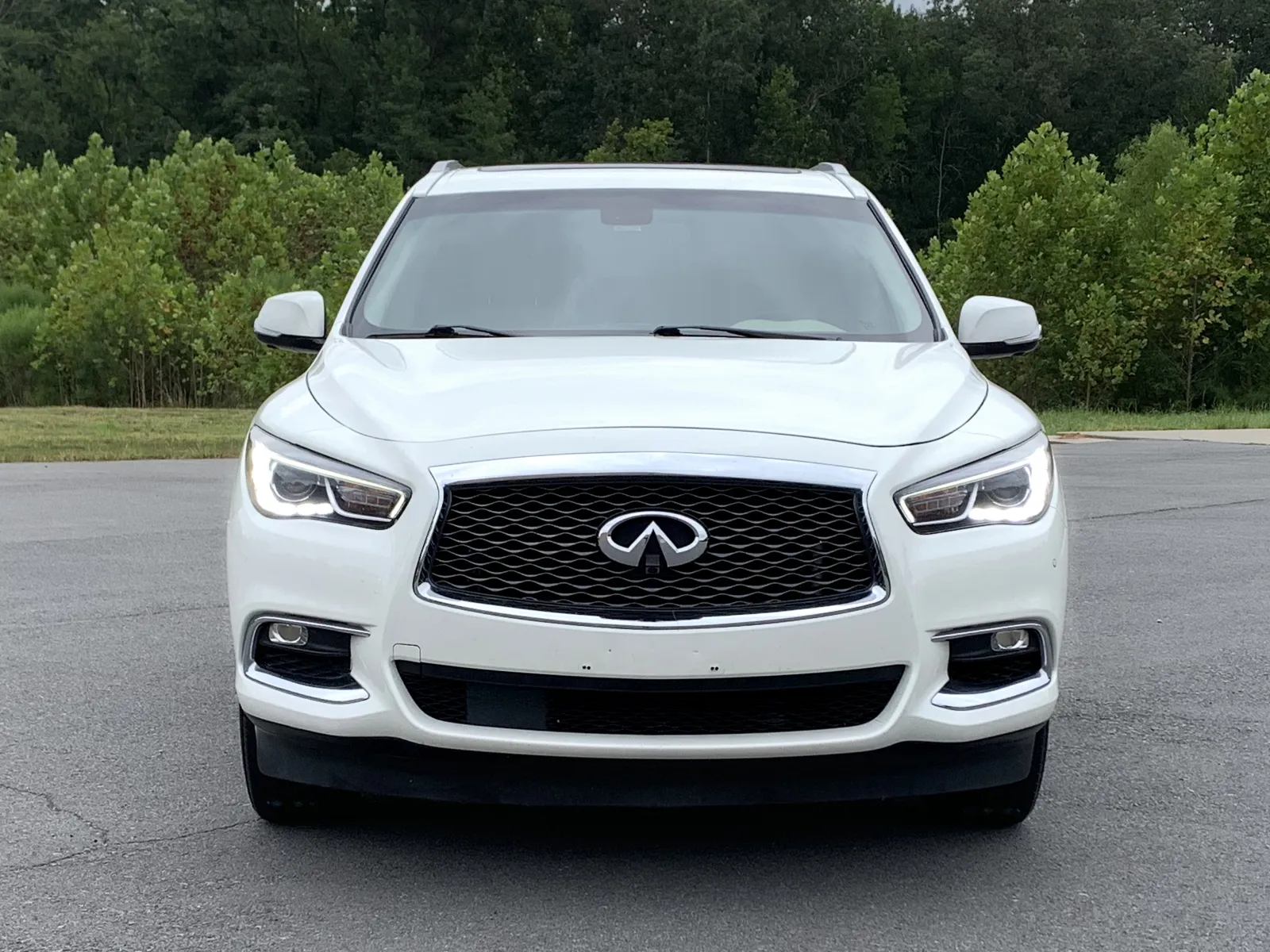 Infiniti QX60 photo 2