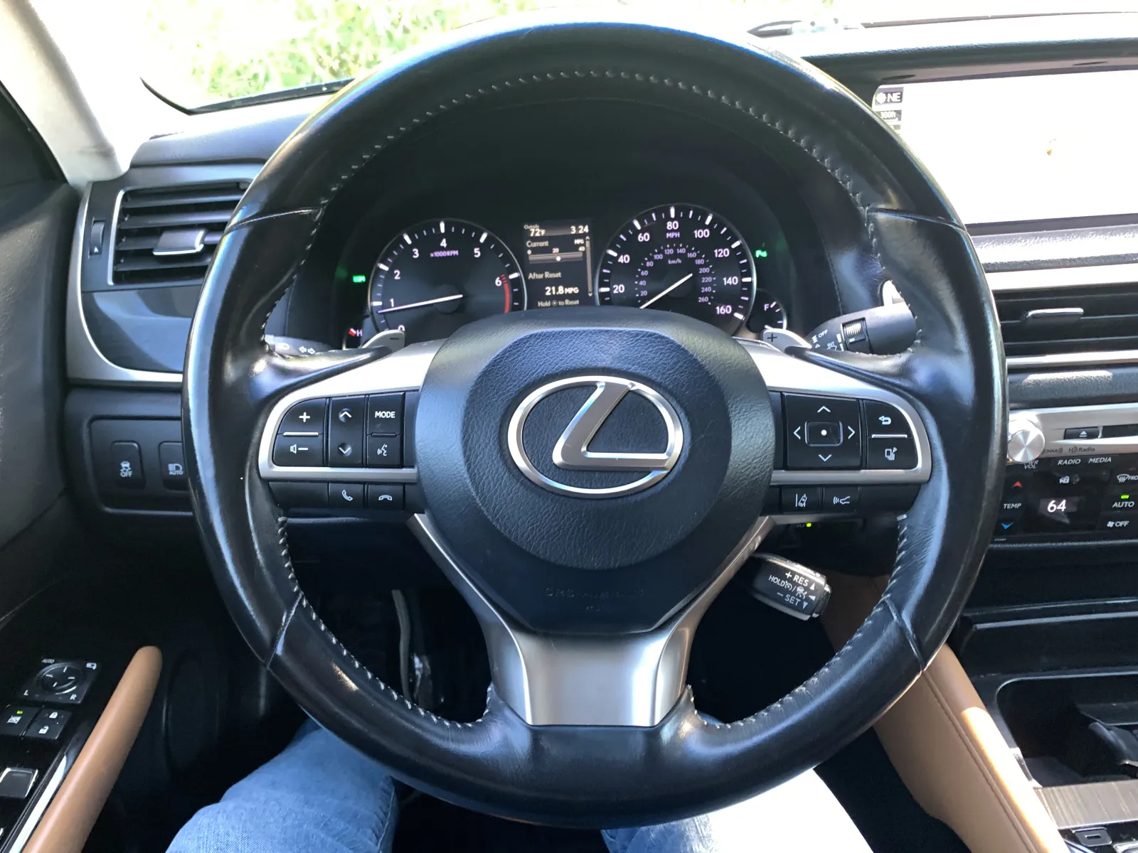 Lexus GS photo 14