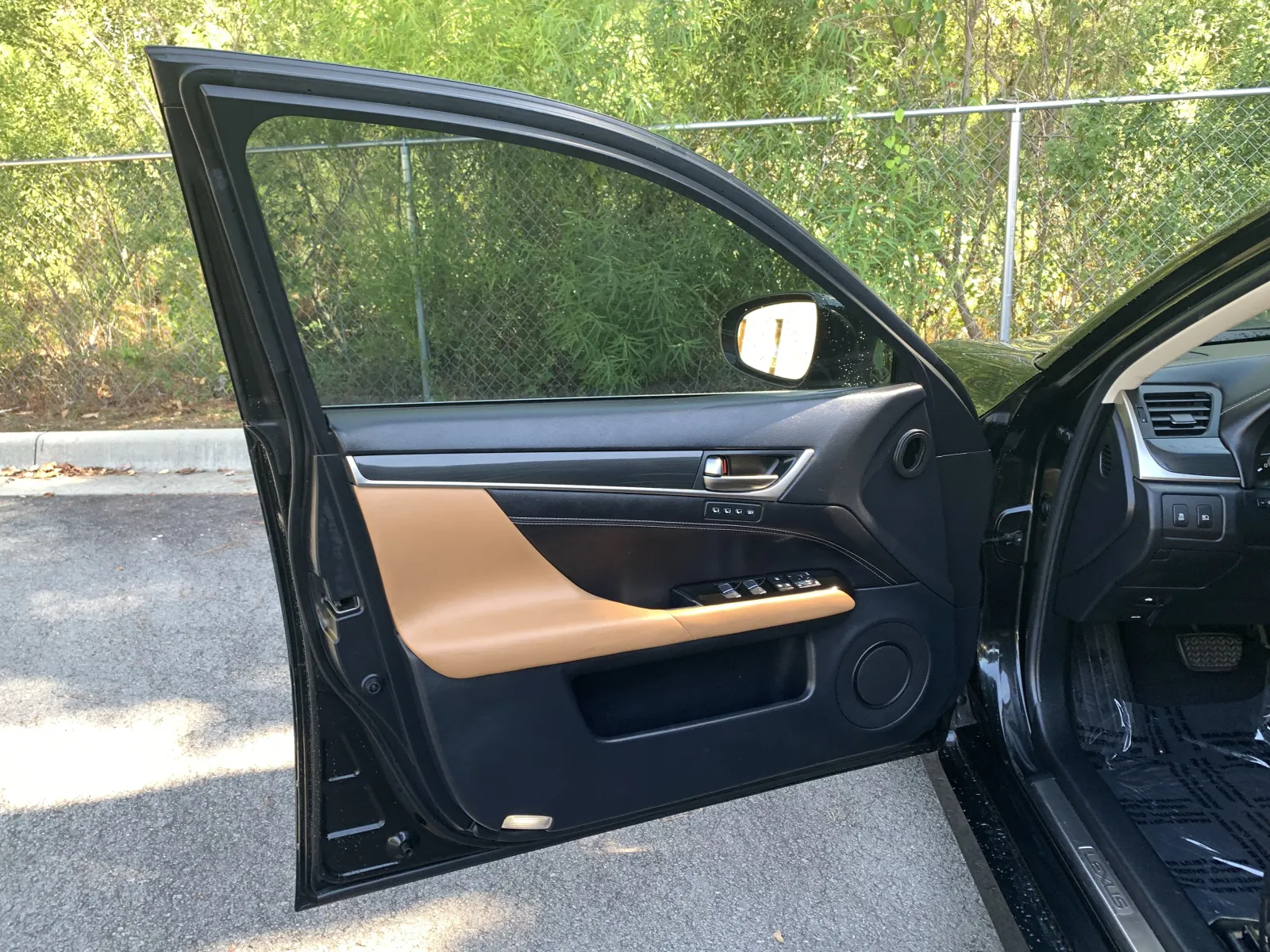 Lexus GS photo 26