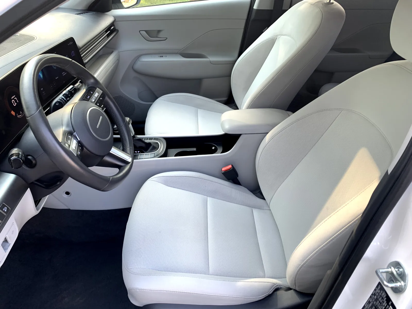 Hyundai Kona photo 23