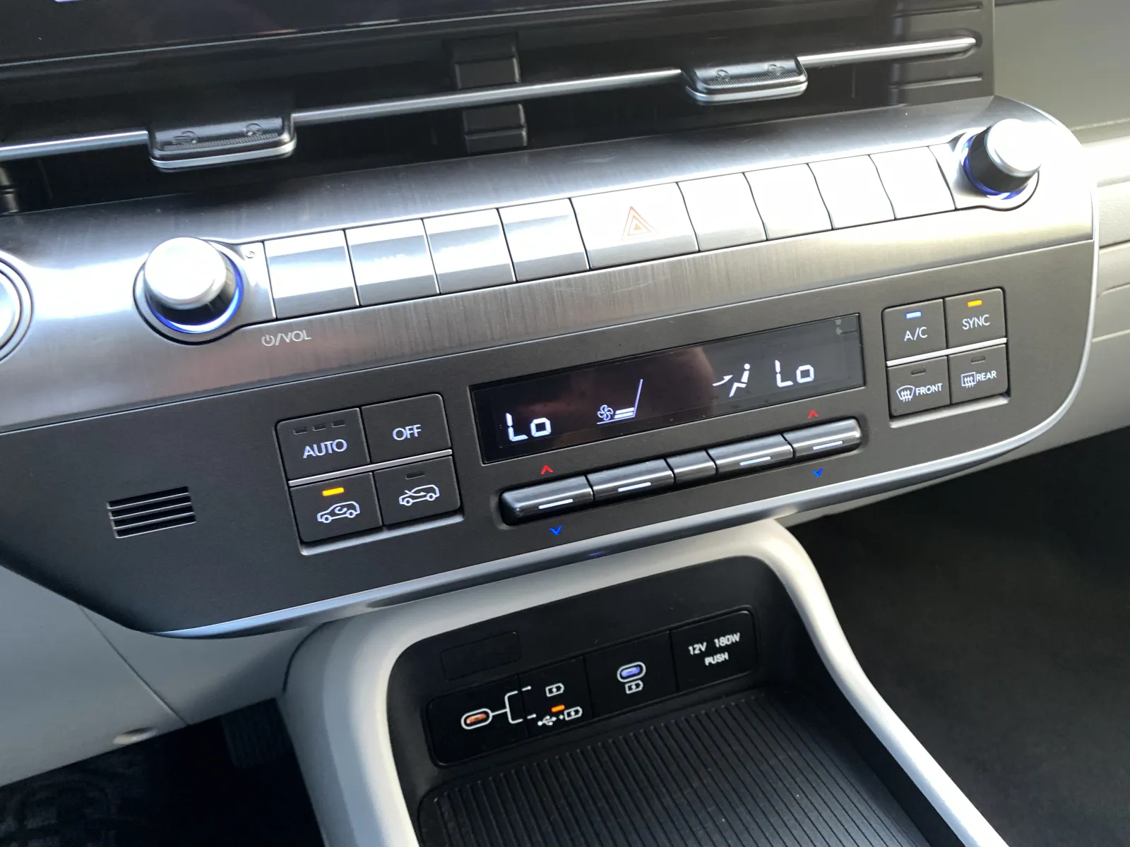 Hyundai Kona photo 14