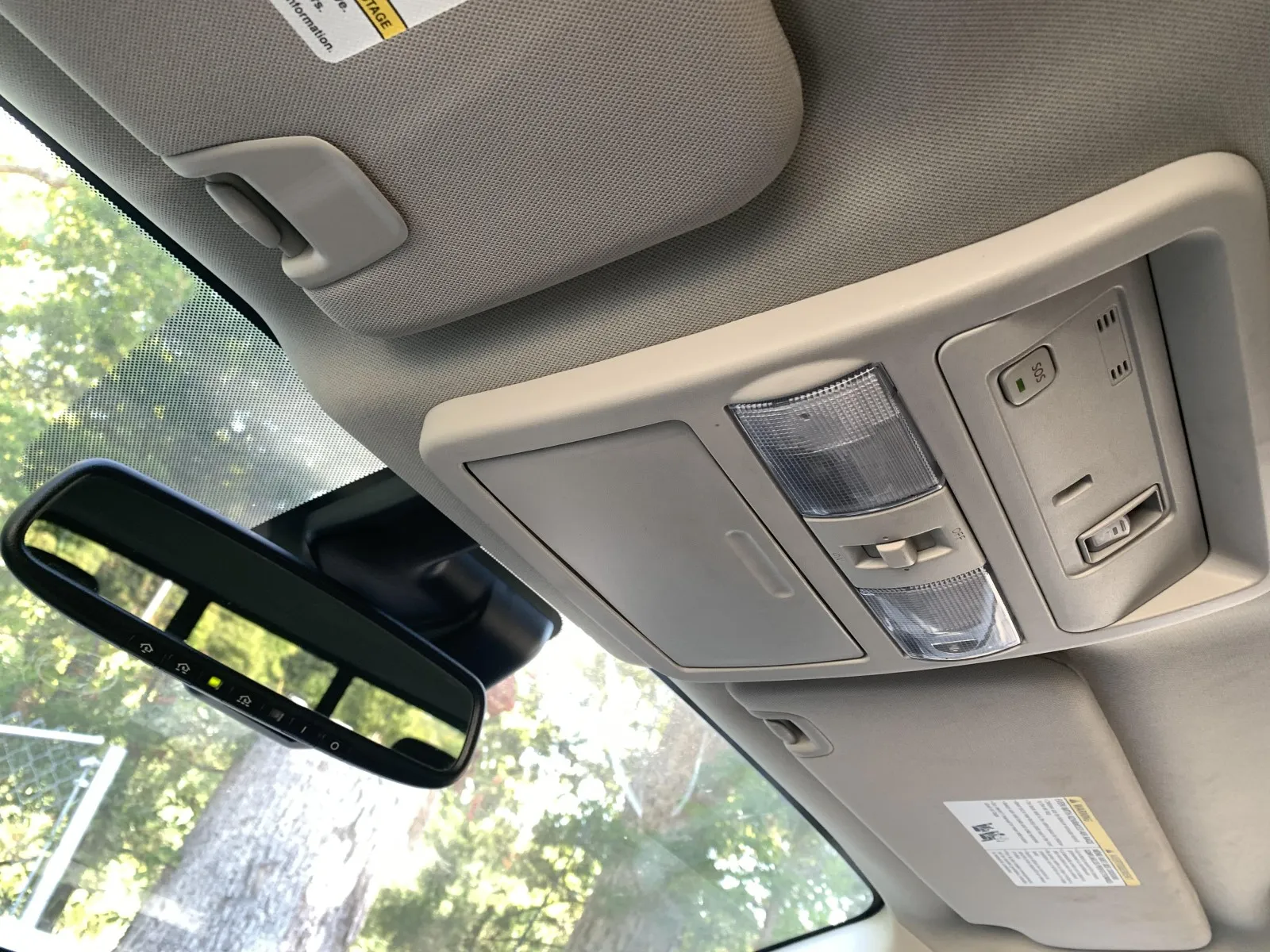 Nissan Titan photo 22