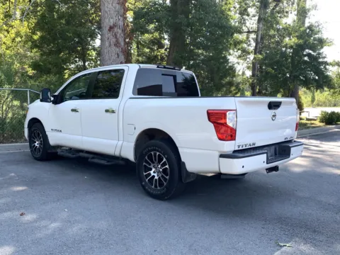 More photos of 2021 NISSAN TITAN SV at Bill Fitts Auto Sales, AR