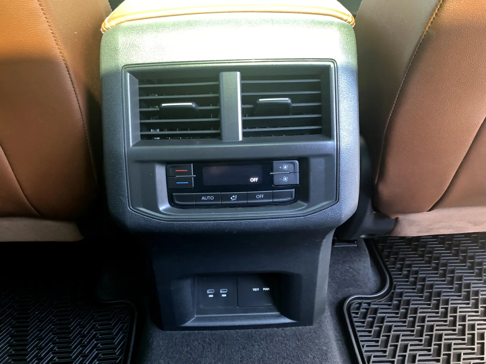 Volkswagen Atlas photo 36