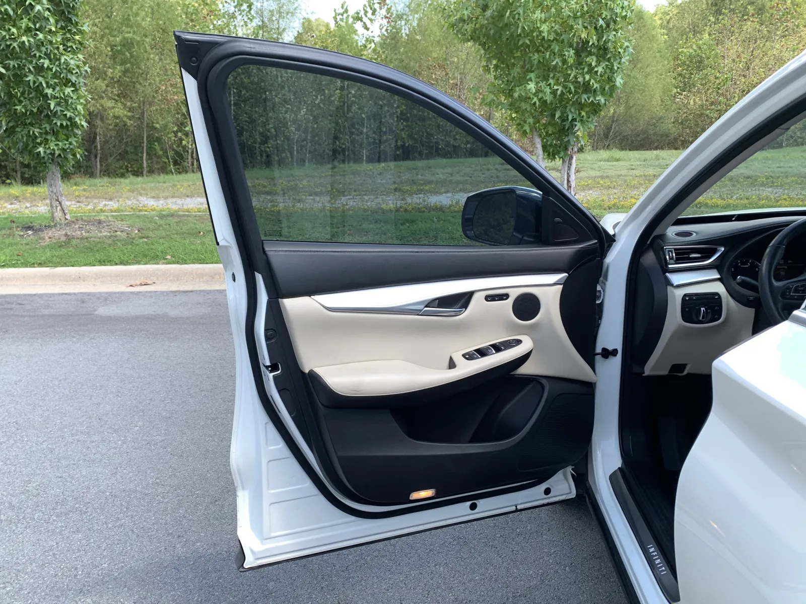 Infiniti QX50 photo 24