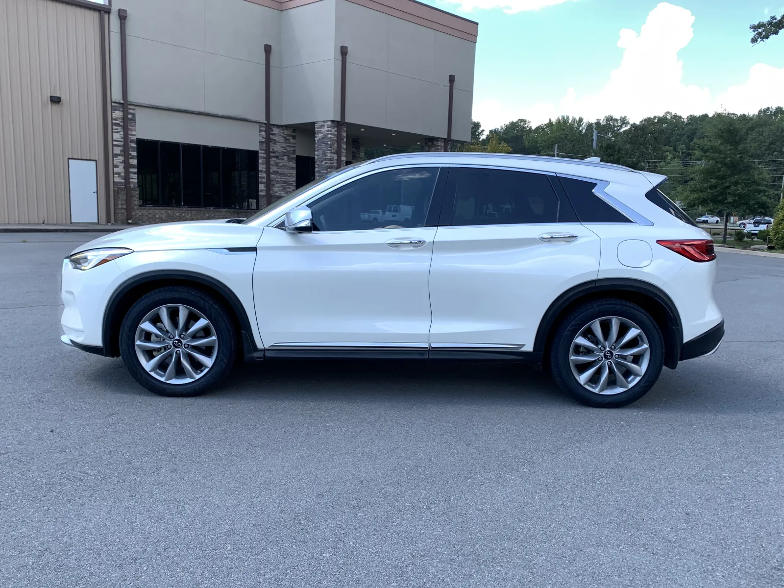 Infiniti QX50 photo 4