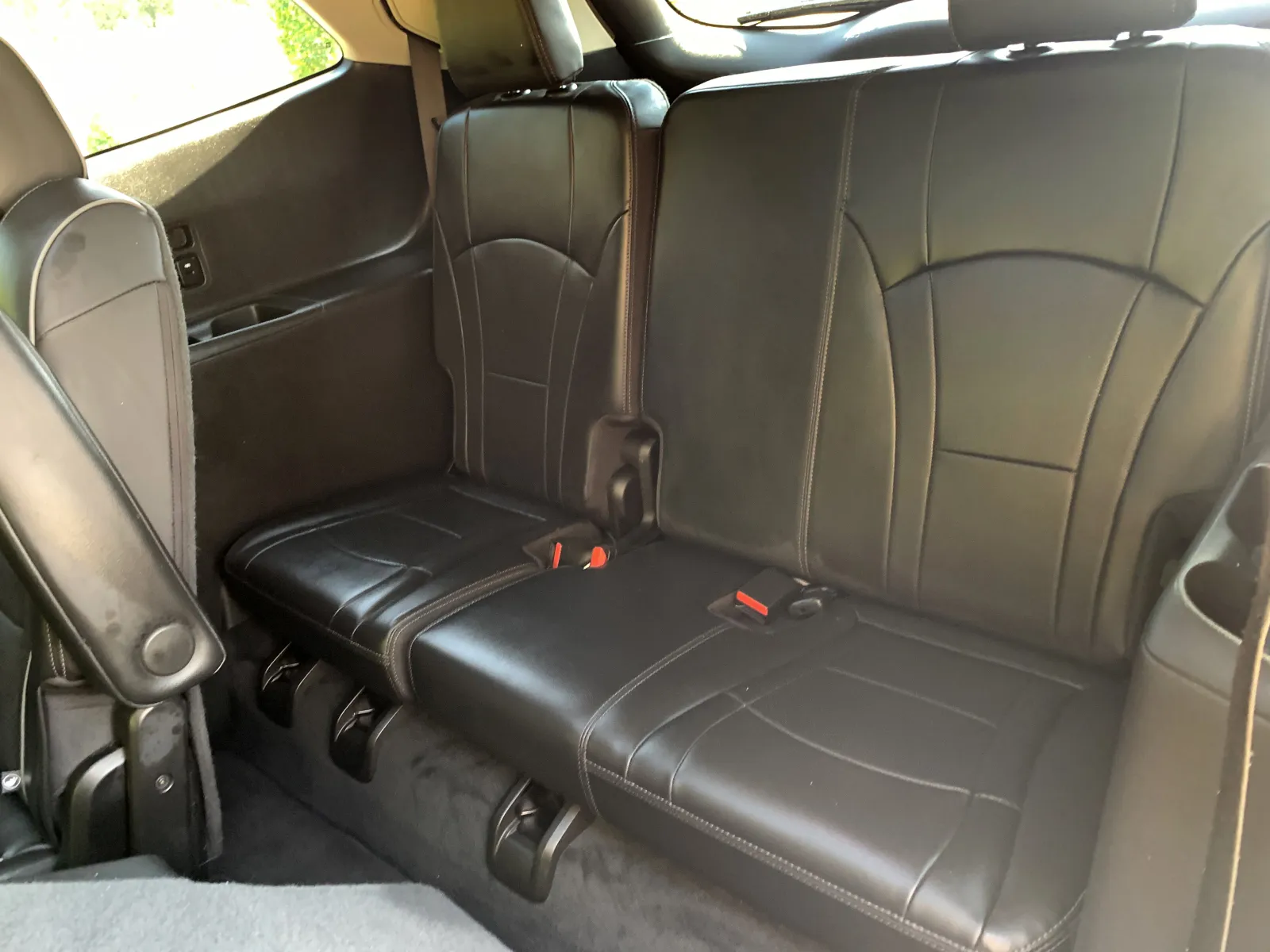 Buick Enclave photo 28