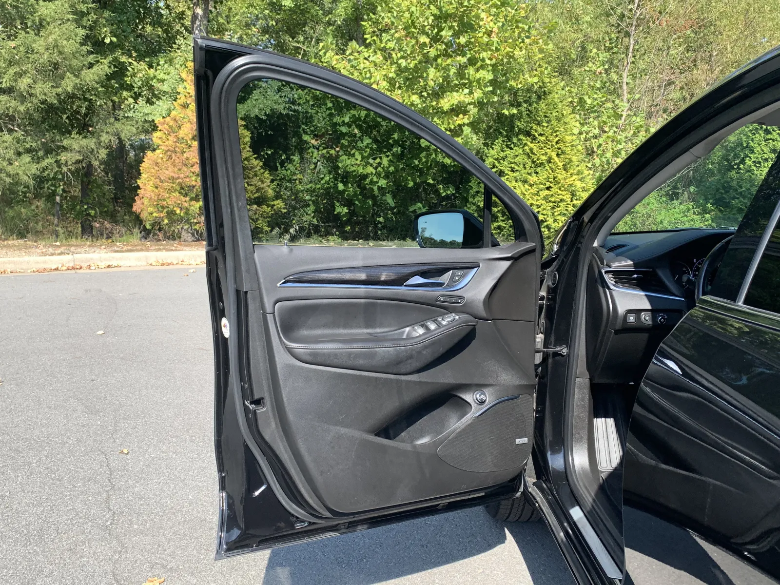 Buick Enclave photo 24