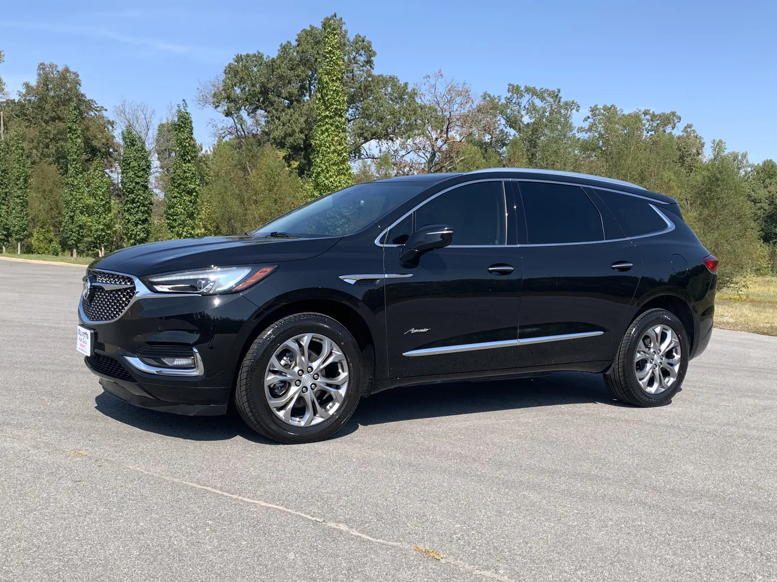 Buick Enclave photo 3
