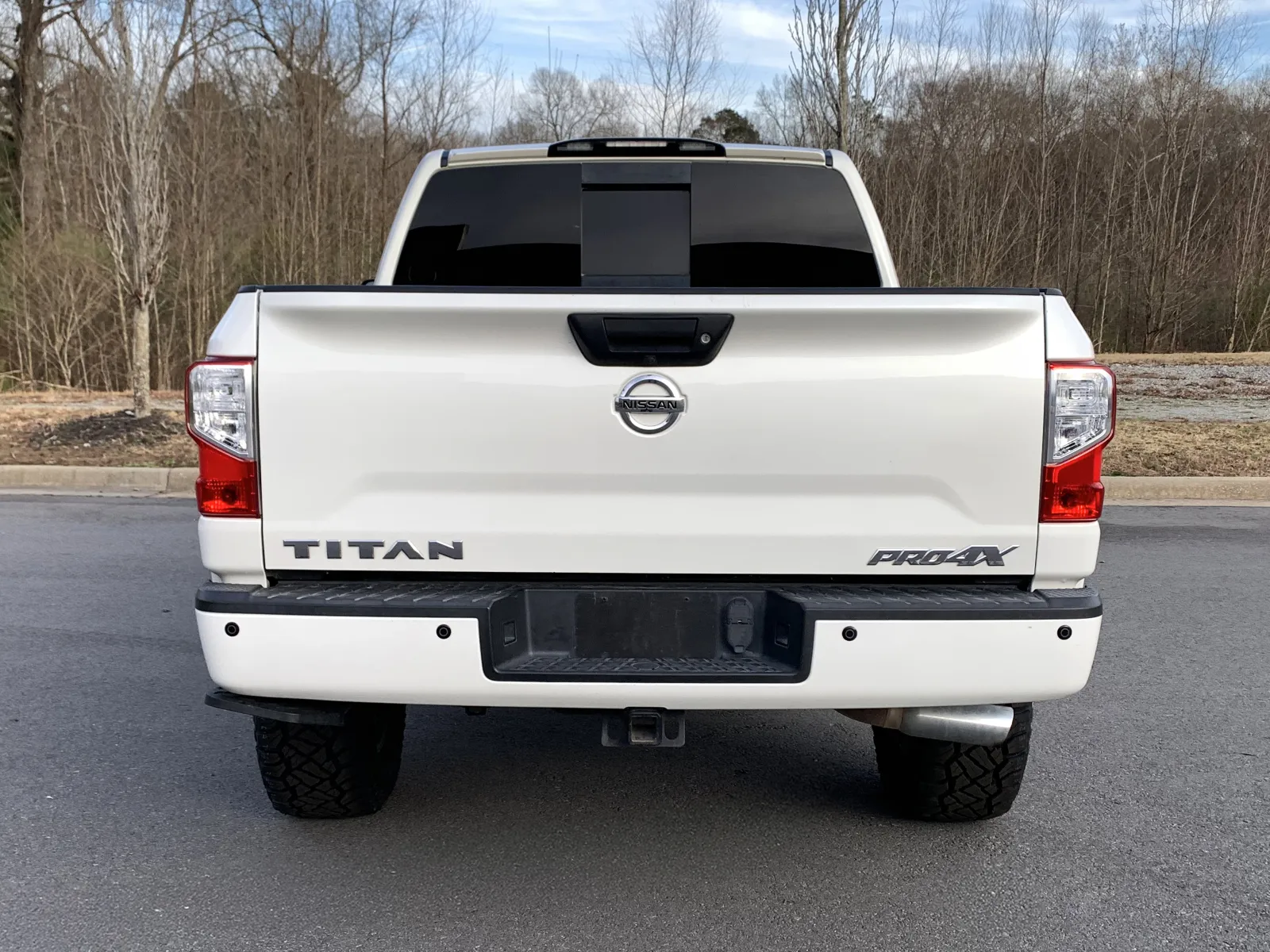 Nissan Titan photo 6