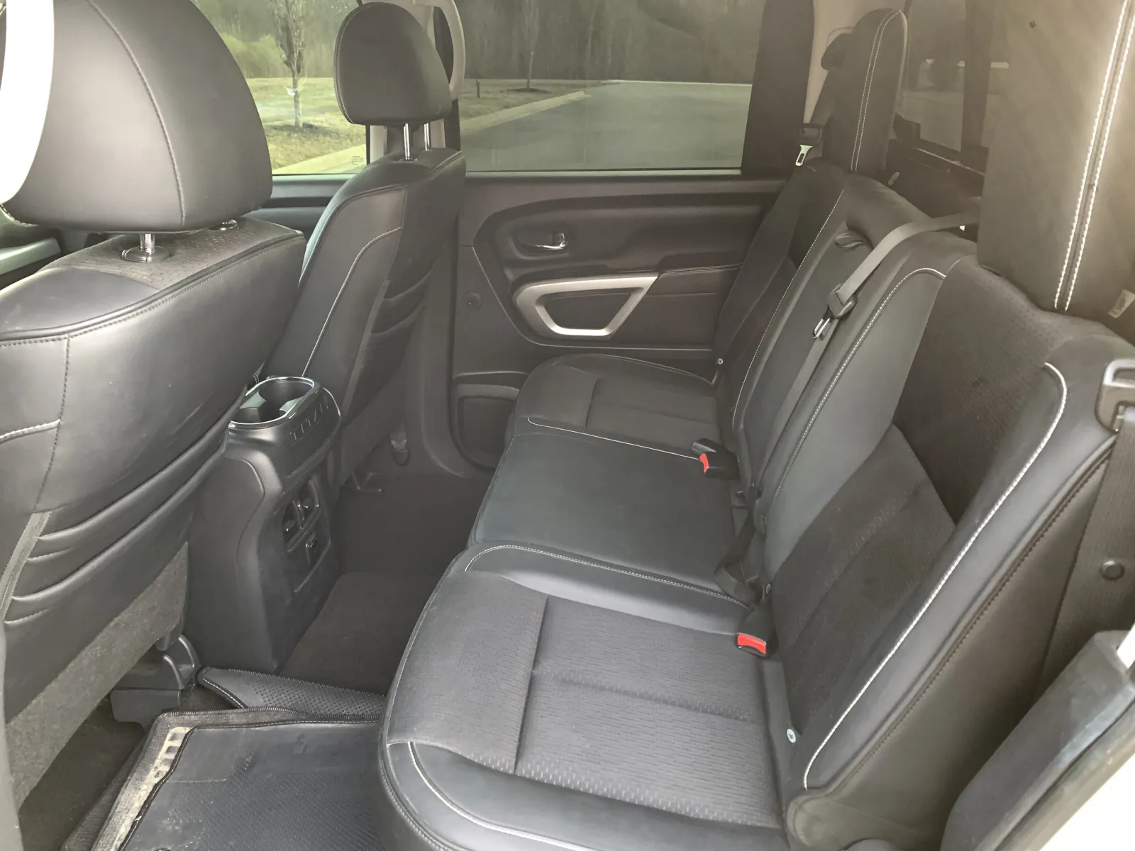 Nissan Titan photo 27
