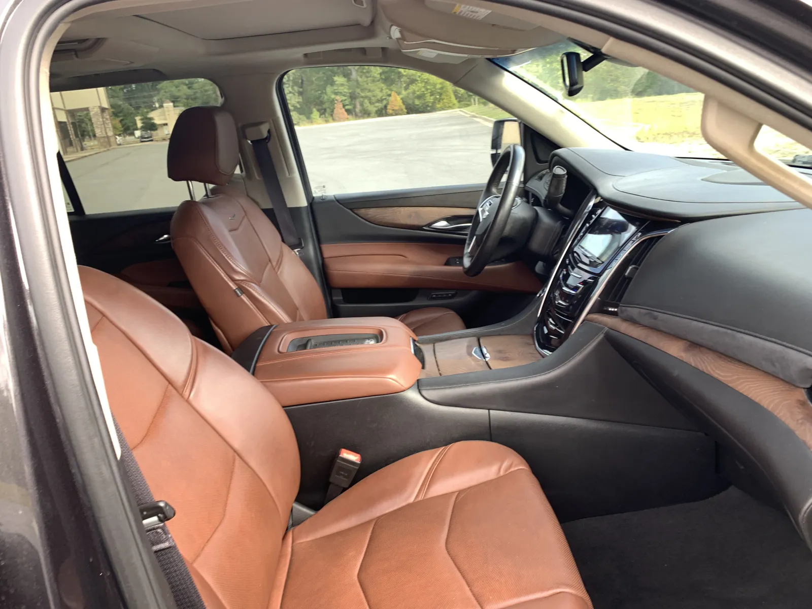 Cadillac Escalade photo 30