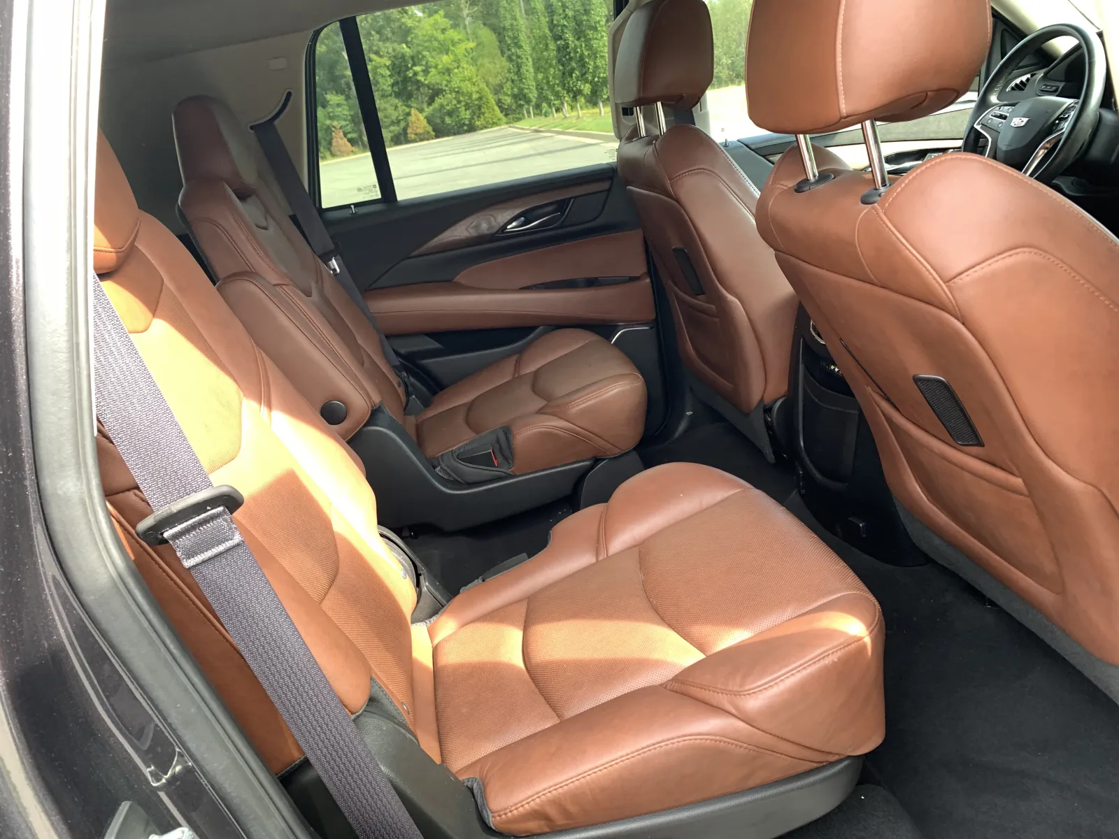 Cadillac Escalade photo 32