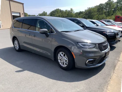 Gray 2023 CHRYSLER PACIFICA TOURI Touring L for sale in Little Rock, AR