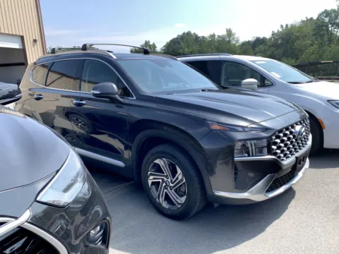 Gray 2022 HYUNDAI SANTA FE SEL for sale in Little Rock, AR