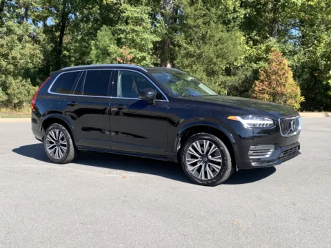 Black 2021 VOLVO XC90 T6 MOMENT T6 Momentum 7-Passenger for sale in Little Rock, AR