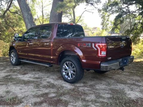 More photos of 2017 FORD F-150 SUPERCREW XLT at Bill Fitts Auto Sales, AR