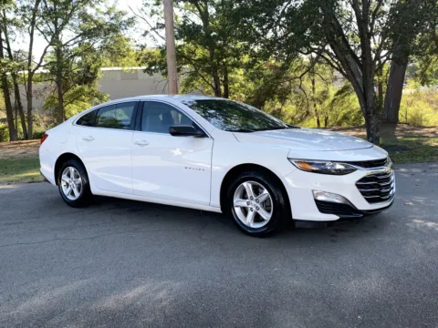White 2019 CHEVROLET MALIBU LS for sale in Little Rock, AR