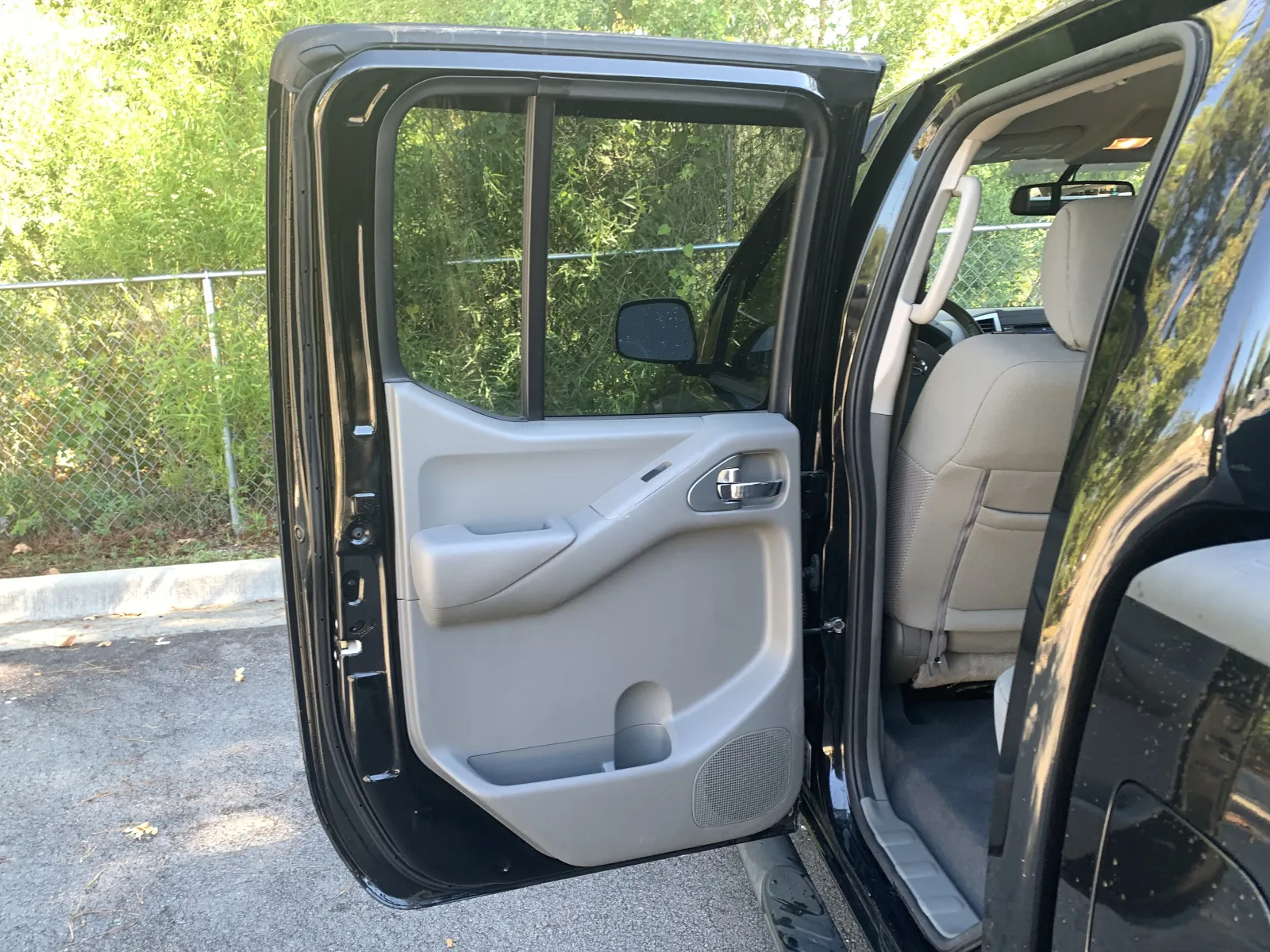 Nissan Frontier photo 24