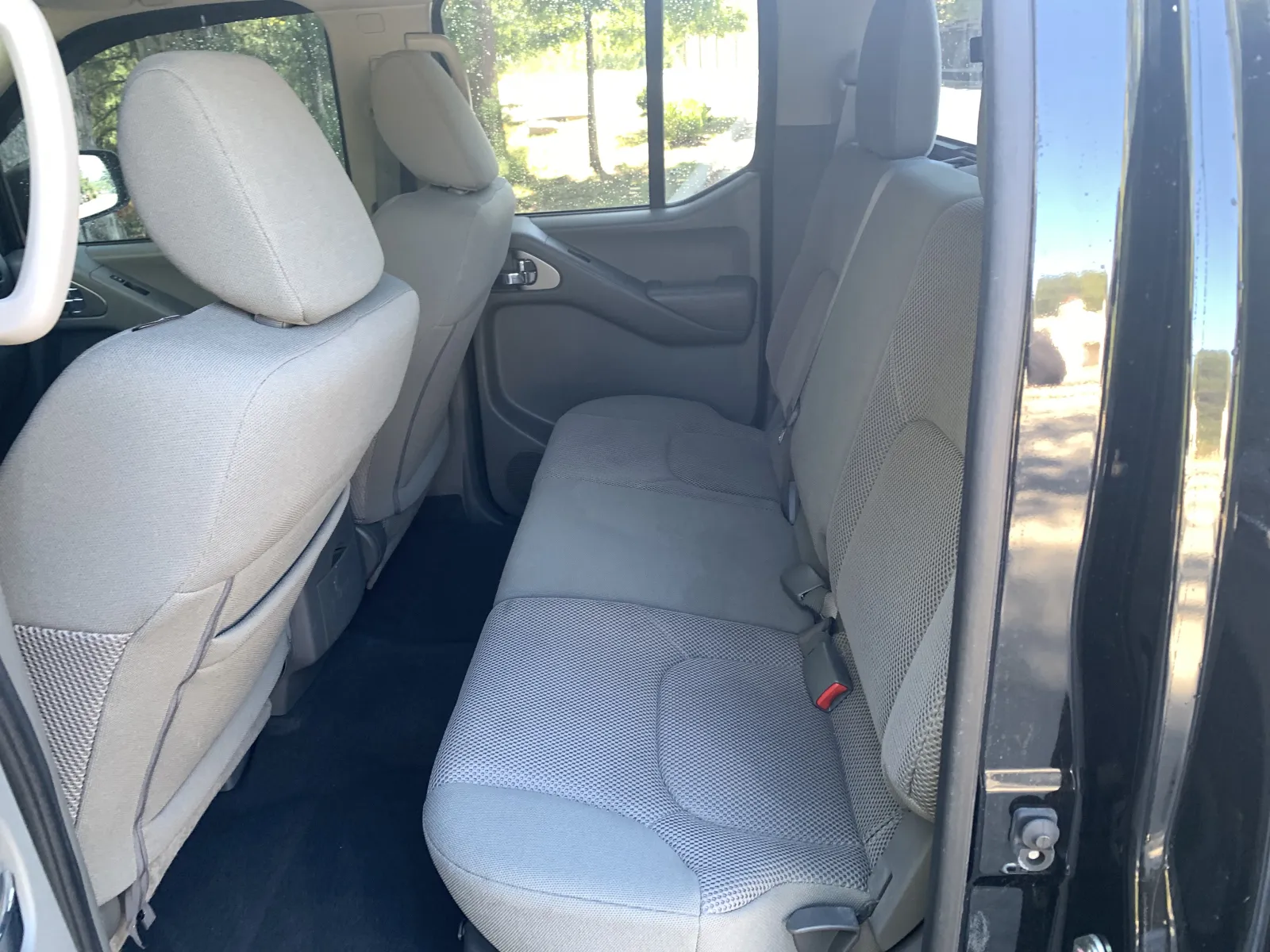 Nissan Frontier photo 25