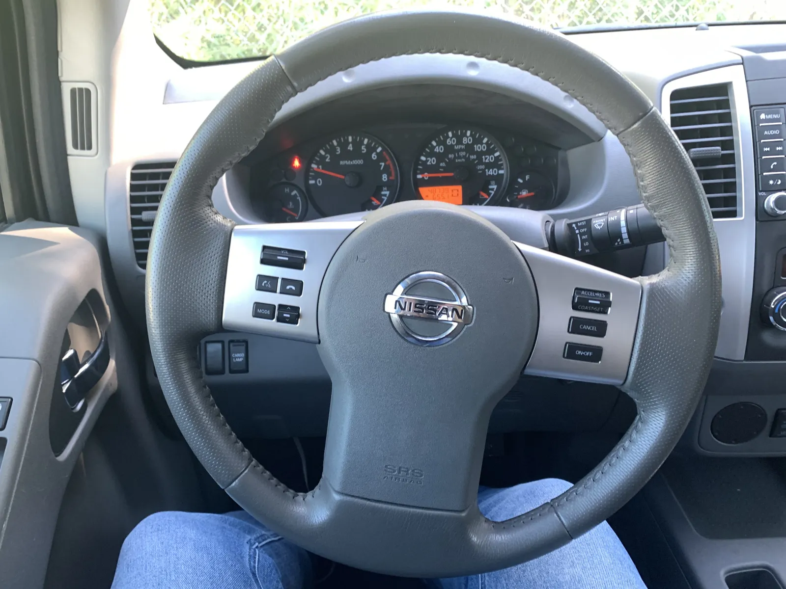 Nissan Frontier photo 12