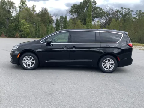 More photos of 2025 CHRYSLER PACIFICA SELEC Select at Bill Fitts Auto Sales, AR