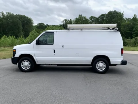 More photos of 2010 FORD ECONOLINE E250 E-250 at Bill Fitts Auto Sales, AR