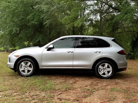 More photos of 2012 PORSCHE CAYENNE S at Bill Fitts Auto Sales, AR