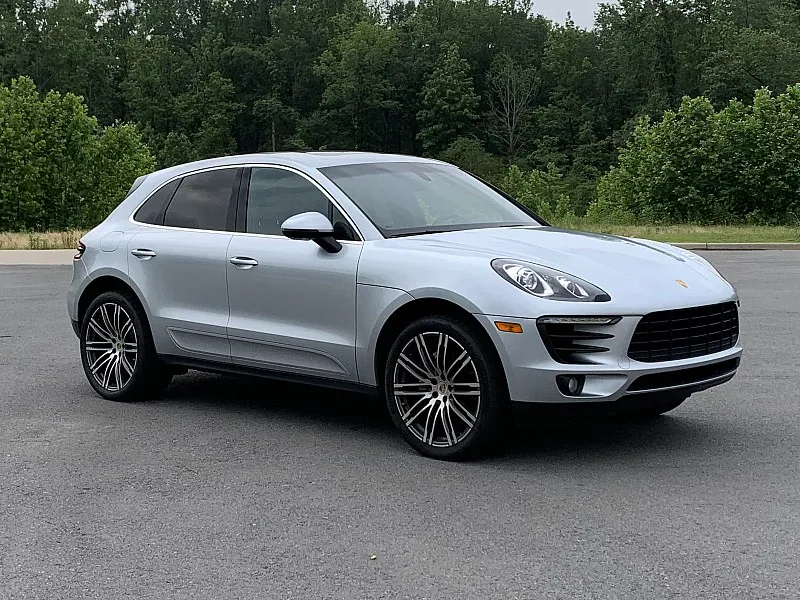2016 Porsche Macan