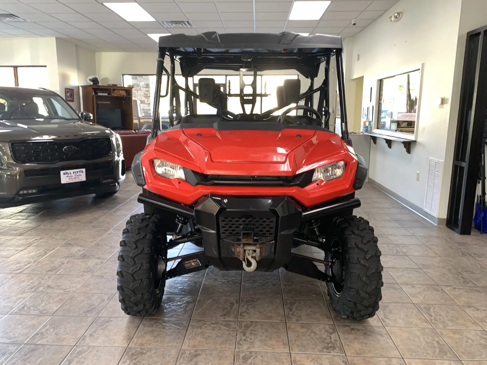 Honda PIONEER 1000 photo 2