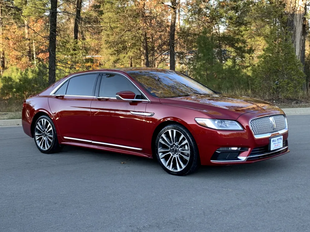 2017 LINCOLN CONTINENTAL RE Reserve for sale in Little Rock, AR