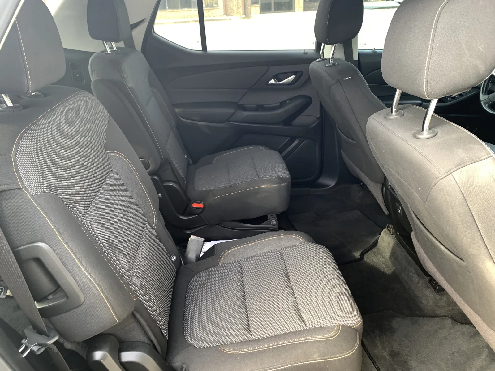 2019 Chevrolet Traverse 1LT - Photo 22