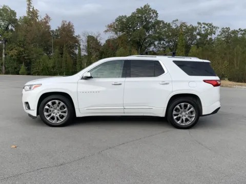 More photos of 2019 CHEVROLET TRAVERSE LT LT Cloth at Bill Fitts Auto Sales, AR