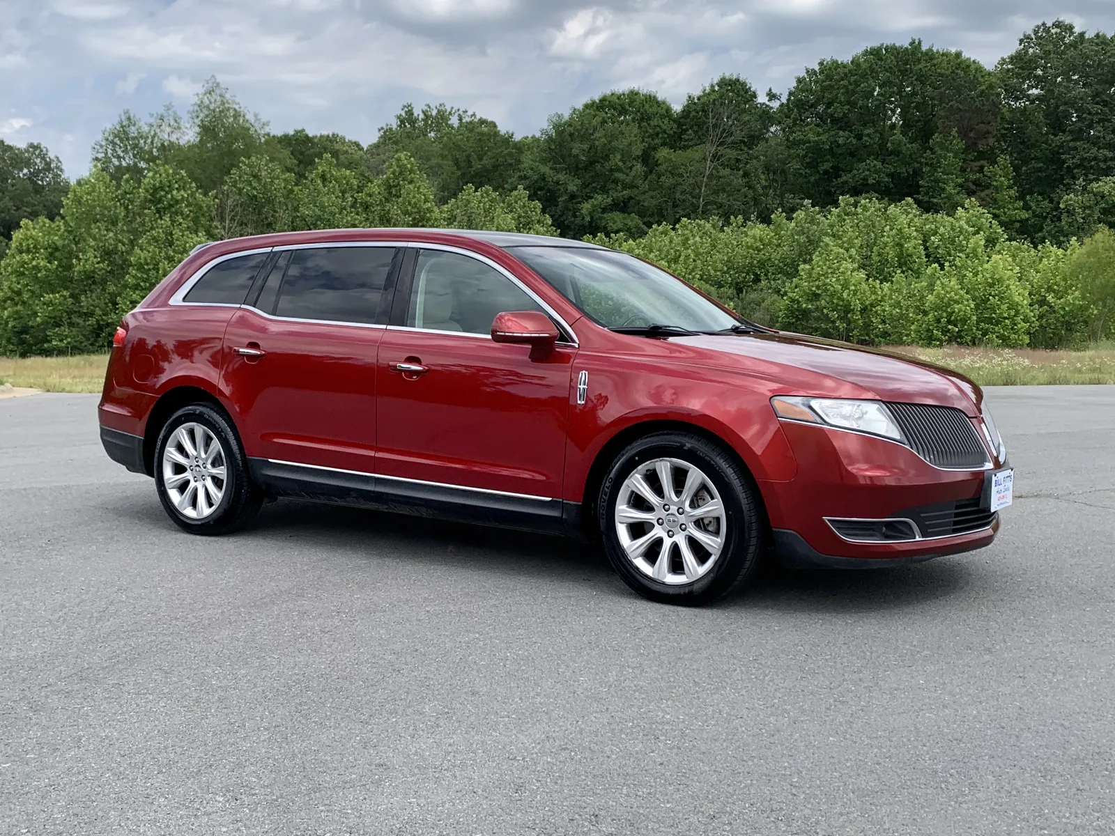 Red 2015 LINCOLN MKT EcoBoost for sale in Little Rock, AR