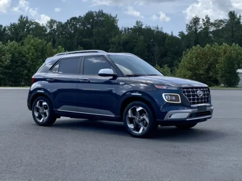 Blue 2022 HYUNDAI VENUE LIMITED for sale in Little Rock, AR