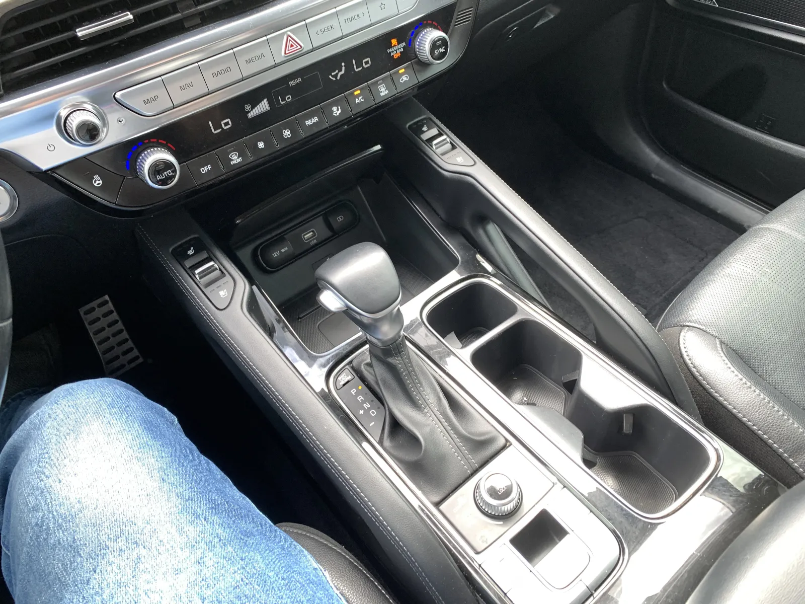 2021 Kia Telluride SX - Photo 17