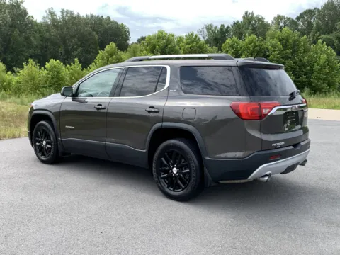 More photos of 2019 GMC ACADIA SLT SLT-1 at Bill Fitts Auto Sales, AR