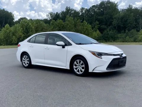 White 2021 TOYOTA COROLLA LE for sale in Little Rock, AR