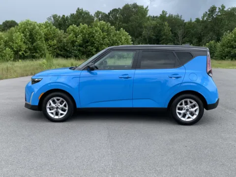 More photos of 2023 KIA SOUL at Bill Fitts Auto Sales, AR
