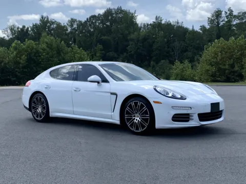 White 2016 PORSCHE PANAMERA 2 for sale in Little Rock, AR