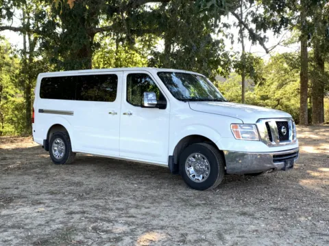 White 2014 NISSAN NV 3500 S for sale in Little Rock, AR