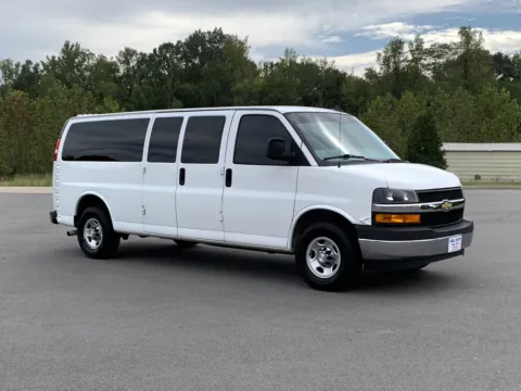 White 2021 CHEVROLET EXPRESS G3500 LT 3500 for sale in Little Rock, AR