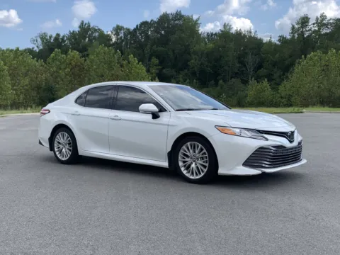 White 2018 TOYOTA CAMRY L for sale in Little Rock, AR