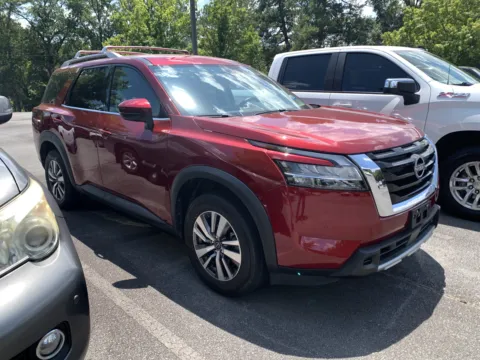 Red 2023 NISSAN PATHFINDER SL for sale in Little Rock, AR