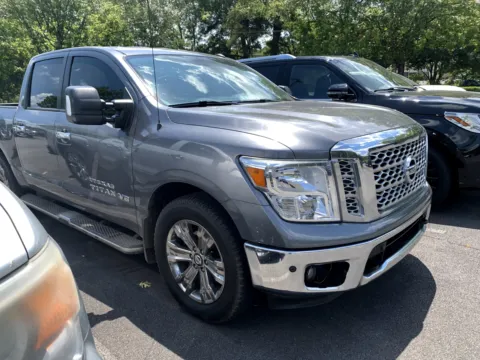 Silver 2019 NISSAN TITAN PLATINUM for sale in Little Rock, AR