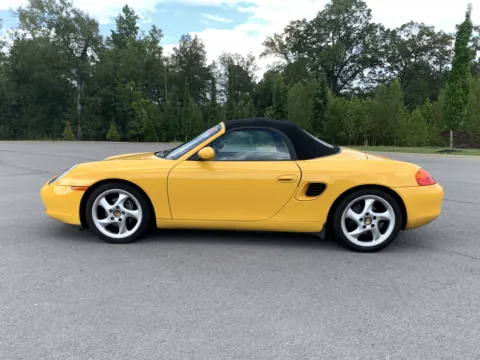More photos of 2001 PORSCHE BOXSTER at Bill Fitts Auto Sales, AR