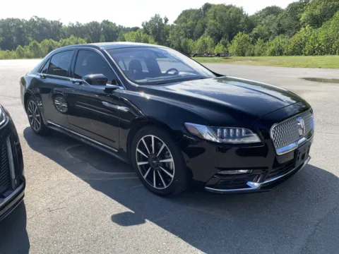 Black 2018 LINCOLN CONTINENTAL RE Reserve for sale in Little Rock, AR